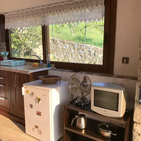 Kalamaki Ağaçlı