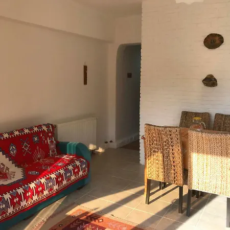 Apartment Kalamaki *