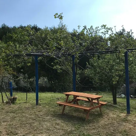 Kalamaki * Ağaçlı