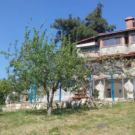 Kalamaki Apartment